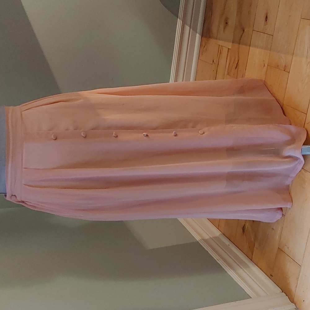 Beautiful Pink Chiffon Skirt Size 27"